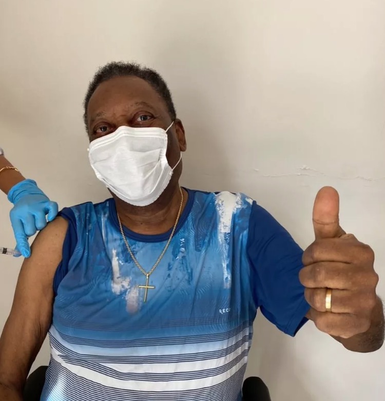 Internado há 6 dias, Pelé descobre problema de saúde