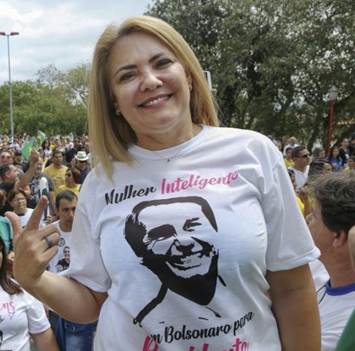 CPI pode convocar ex-mulher de Bolsonaro após ligação com lobista
