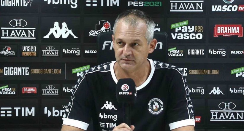 Lisca pede demissão do Vasco da Gama  