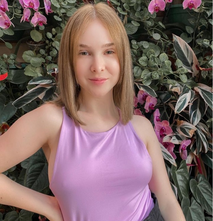 Sammy Lee passa mal e é internada às pressas; filho fica com terceiros