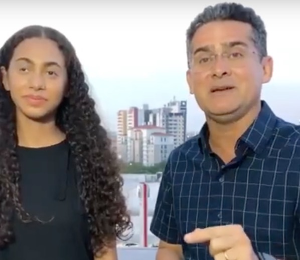 Manauara Isabelle Ribeiro é semifinalista do The Voice Kids