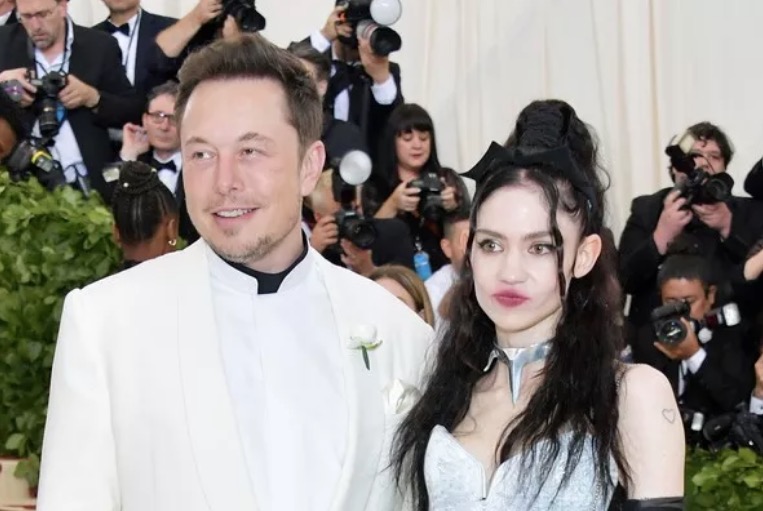 Elon Musk e Grimes terminam casamento após 3 anos
