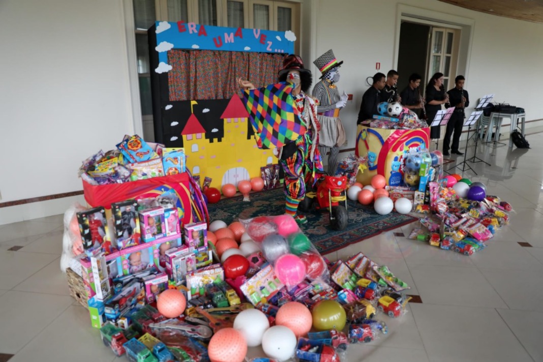Campanha 'Doe um Brinquedo e Ganhe Sorrisos' recebe doações até dia 5