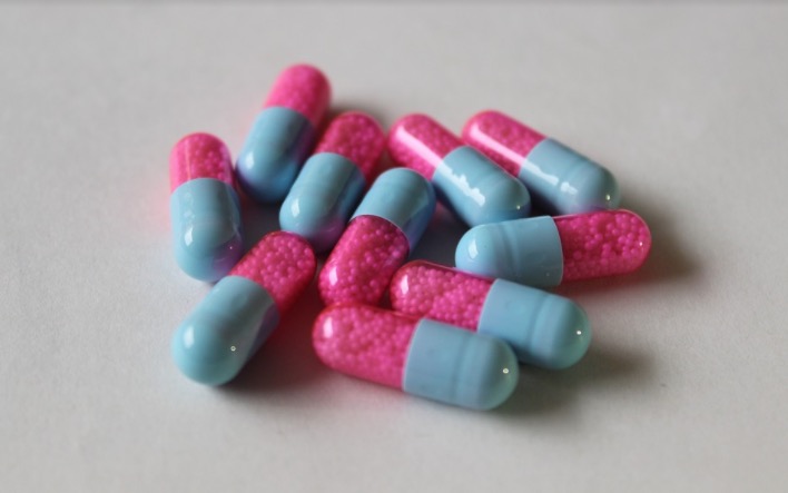 Farmacêuticas tentam desenvolver pílula contra covid-19 