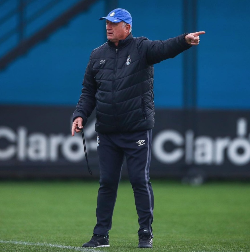 Felipão e comissão técnica deixam o Grêmio após derrota para o Santos