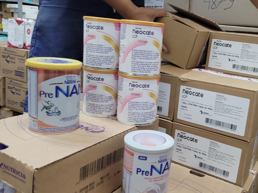 Programa leva alimentação e fraldas para pacientes do SUS em Manaus