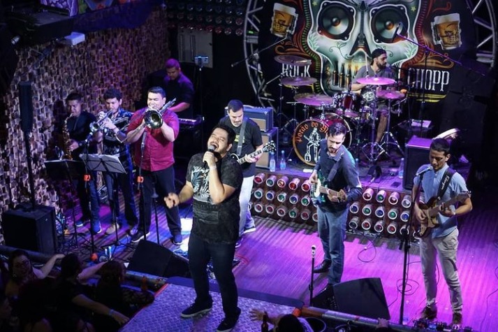 Especial Los Hermanos com Camelos Barbados agita Manaus