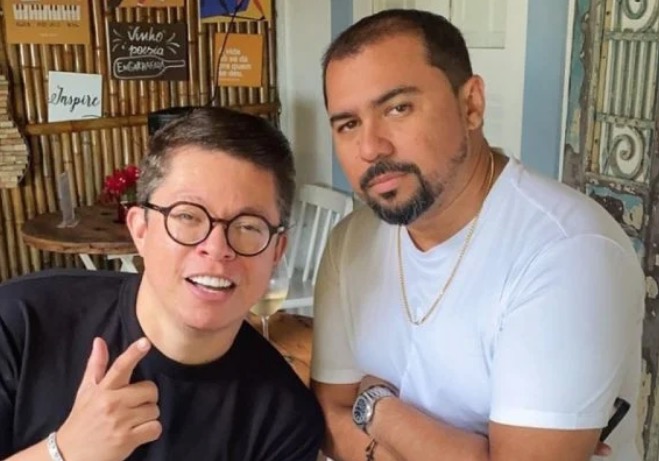 Fora da prisão, DJ Ivis apaga foto com Xand Avião e outros cantores