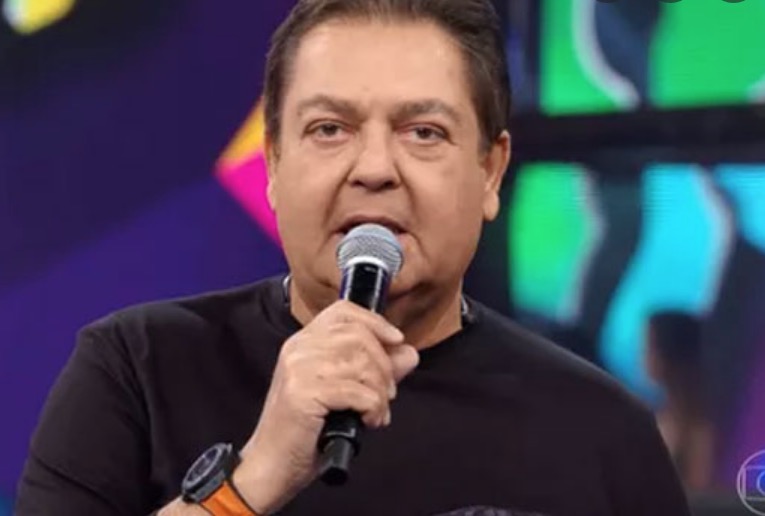 Band marca estreia de Faustão no mesmo dia do BBB22