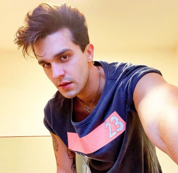 Ostentação! Luan Santana compra lancha de R$ 1 milhão; Veja fotos 