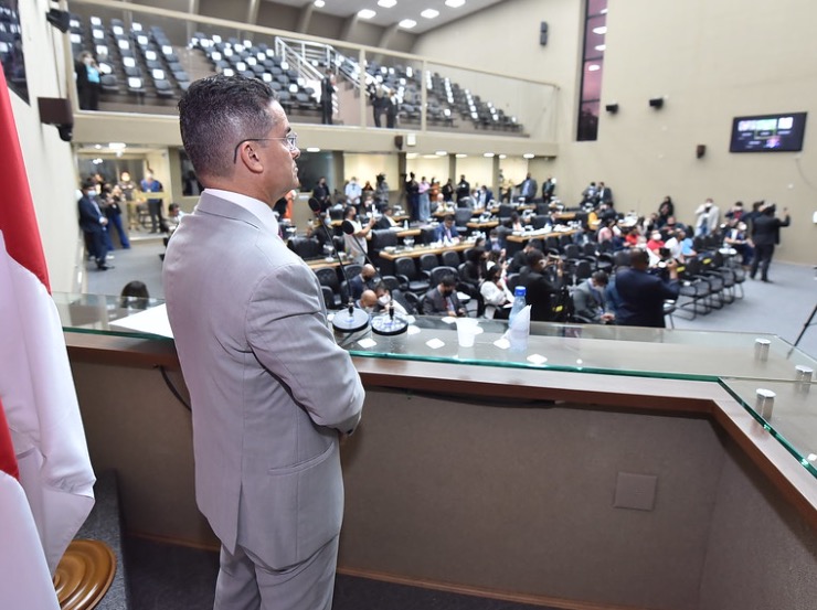 Prefeitura de Manaus amplia orçamento para mais R$ 30 milhões com emendas da Aleam