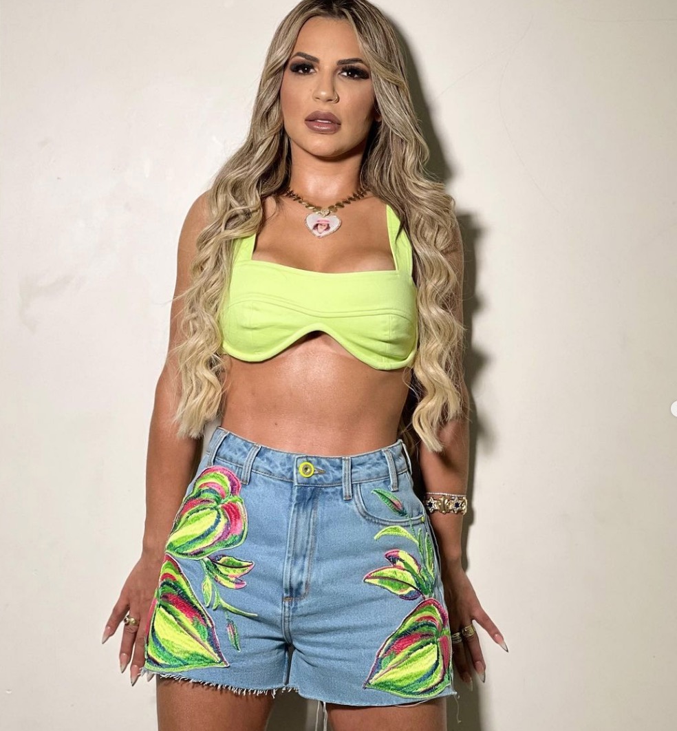 Deolane Bezerra revela quanto cobra por presença vip em evento