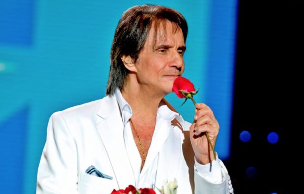 Saiba como Roberto Carlos perdeu a perna aos 6 anos 