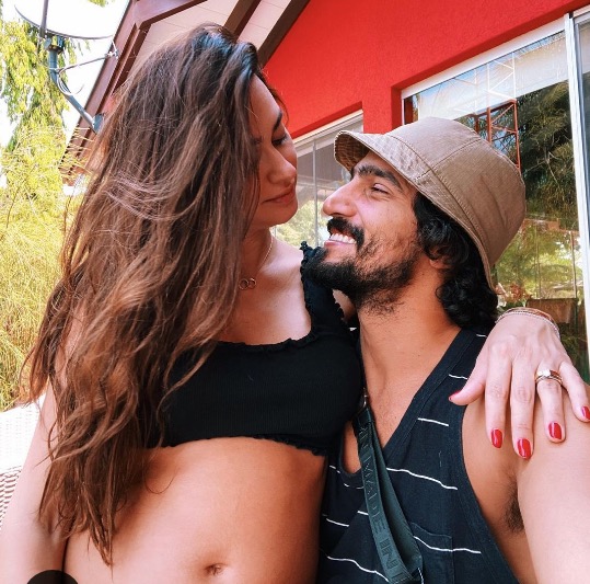 Nasce Francisco, primeiro filho de Thaila Ayala e Renato Góes