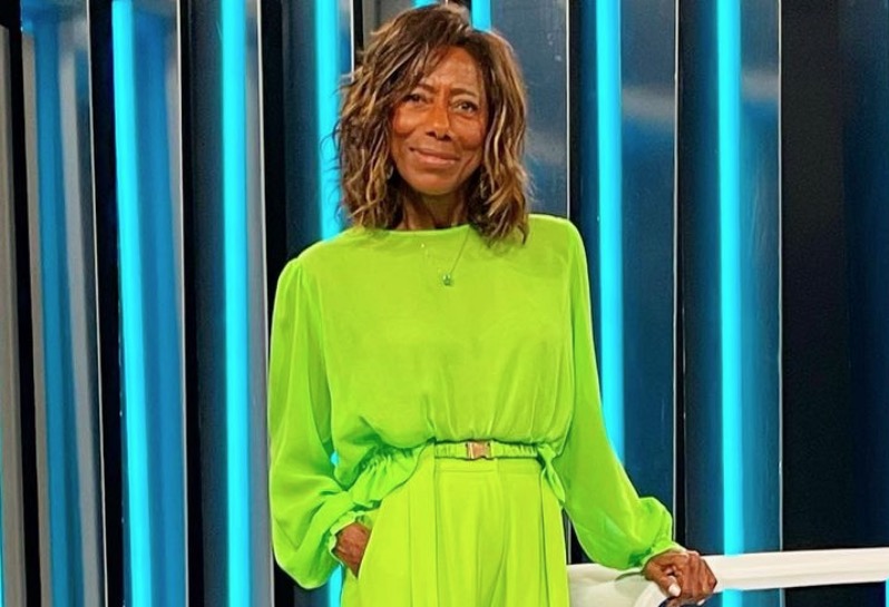 Gloria Maria fala sobre namoro com 5 ao mesmo tempo: ‘eu vivo, sou livre’