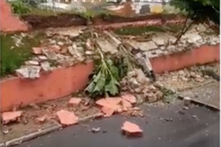Muro de cemitério de Manaus desaba após chuva; vídeo