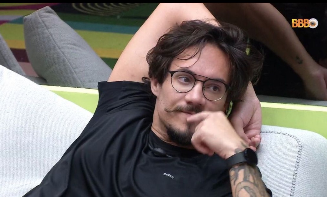 Nu frontal de Eliezer, do BBB22, vaza na internet