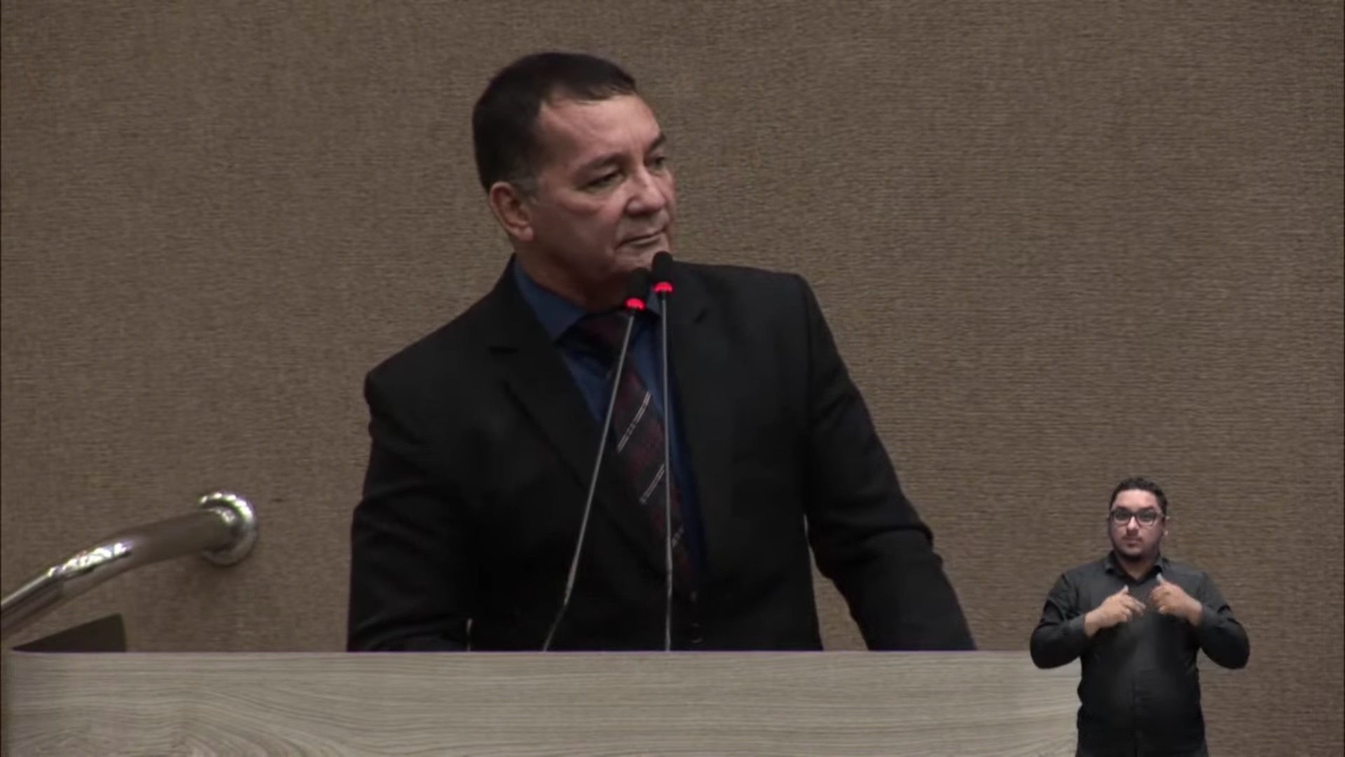 Vereador Gilmar Nascimento toma posse na Câmara Municipal de Manaus