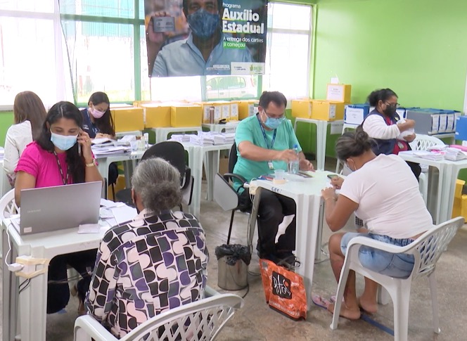 Auxílio Estadual: Entrega de cartões encerra na próxima semana no Amazonas