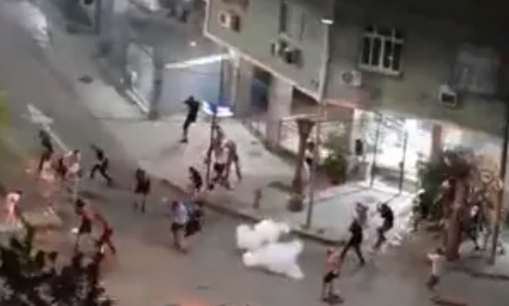 Briga entre torcedores de Flamengo e Botafogo deixa feridos no RJ