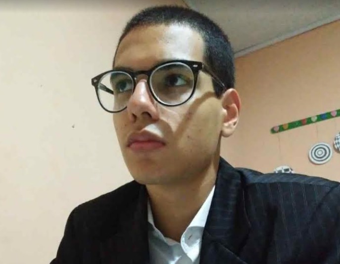 Jovem sai para ir a casa da namorada e desaparece em Manaus 