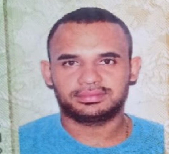 Homem é executado enquanto trafegava em motocicleta em avenida de Manaus 