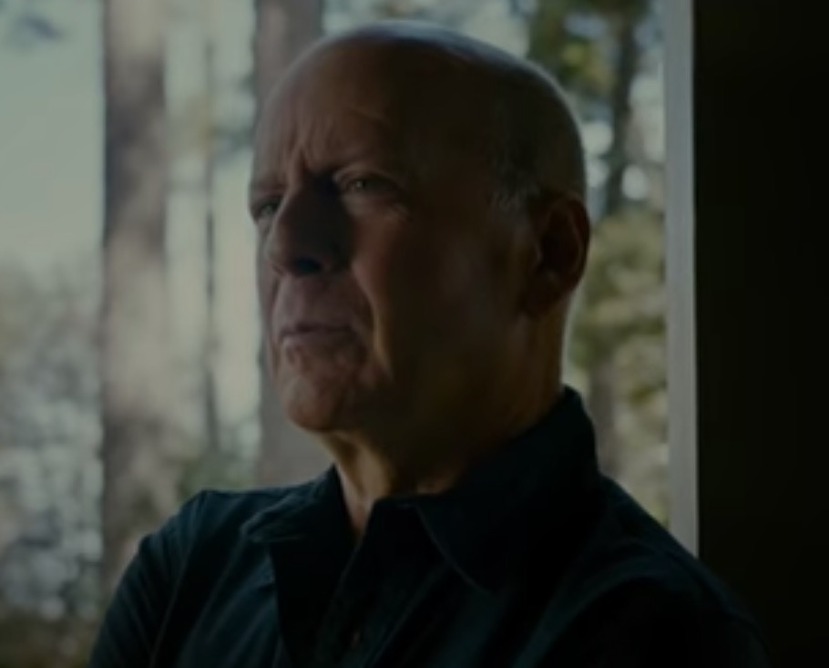 Ator Bruce Willis é diagnosticado com afasia e anuncia pausa na carreira