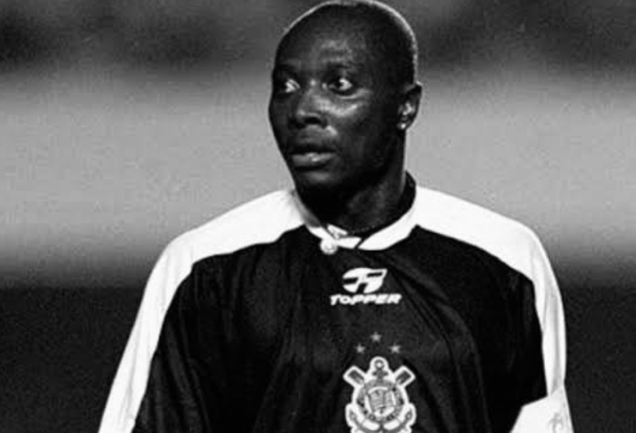 Corinthians, clubes e famosos lamentam morte de Rincón