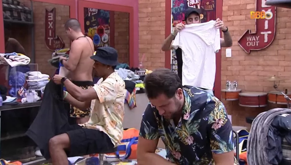 Brothers ‘piram’ com ordem para arrumarem as malas em dia de eliminação