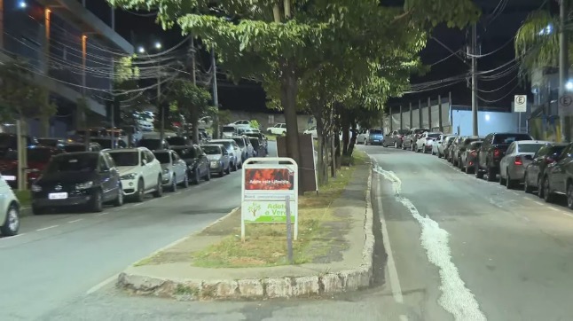 Criança de 12 anos morre após pegar carona em carroceria de caminhão