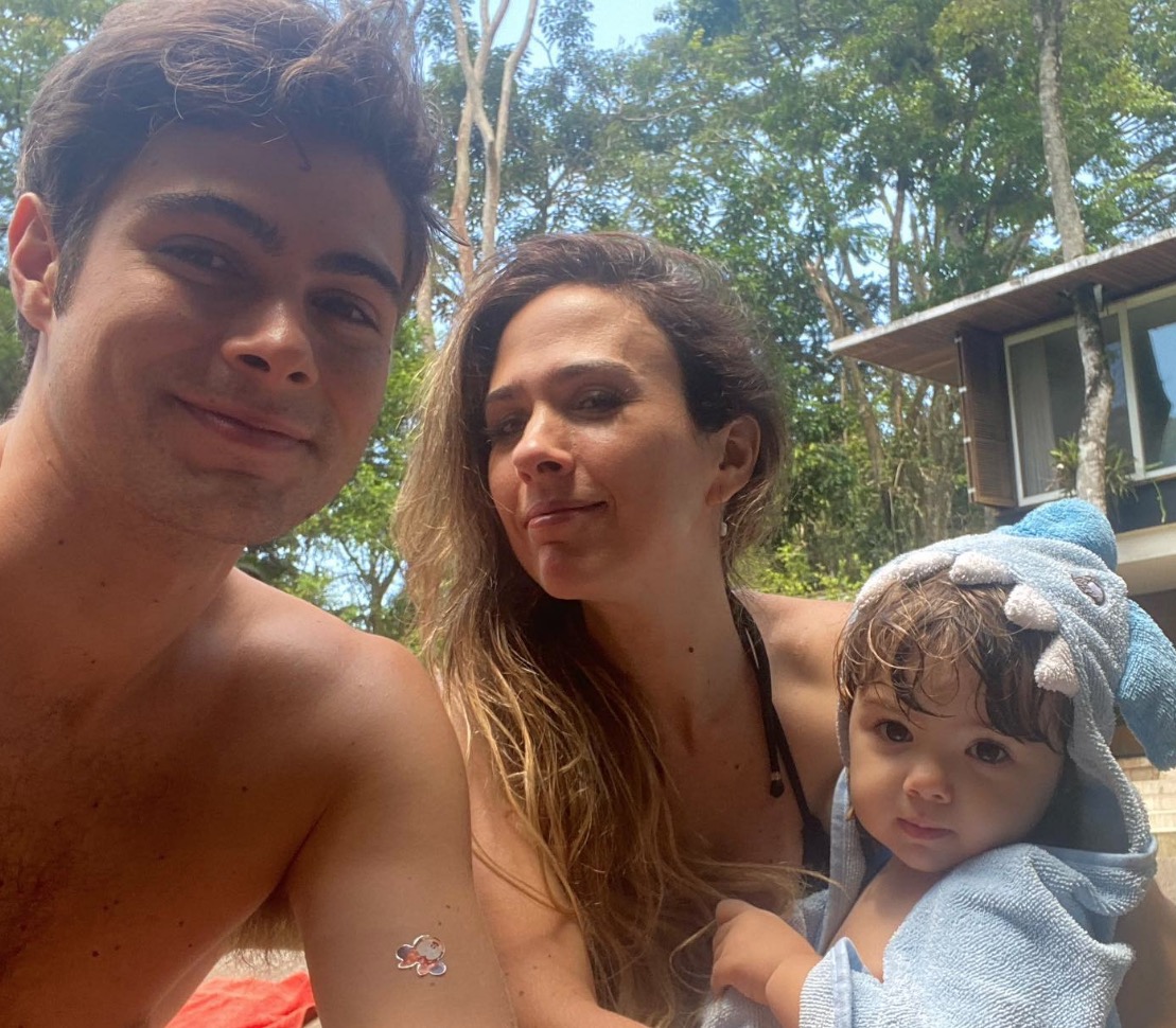 Tatá Werneck comenta boatos de separação de Rafael Vitti