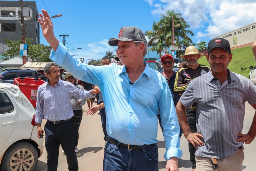 Arthur Virgílio Neto inicia visitas no interior do Amazonas