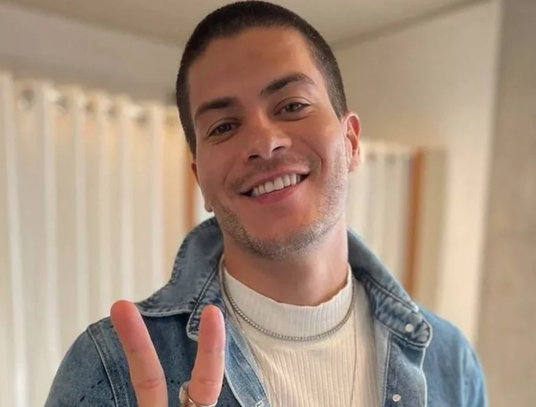Arthur Aguiar recusa papel em novela da Globo e será substituído por galã 