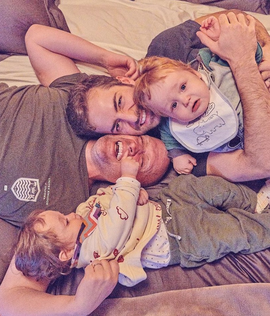 Morte de Paulo Gustavo completa 1 ano e Thales Bretas faz post emocionante