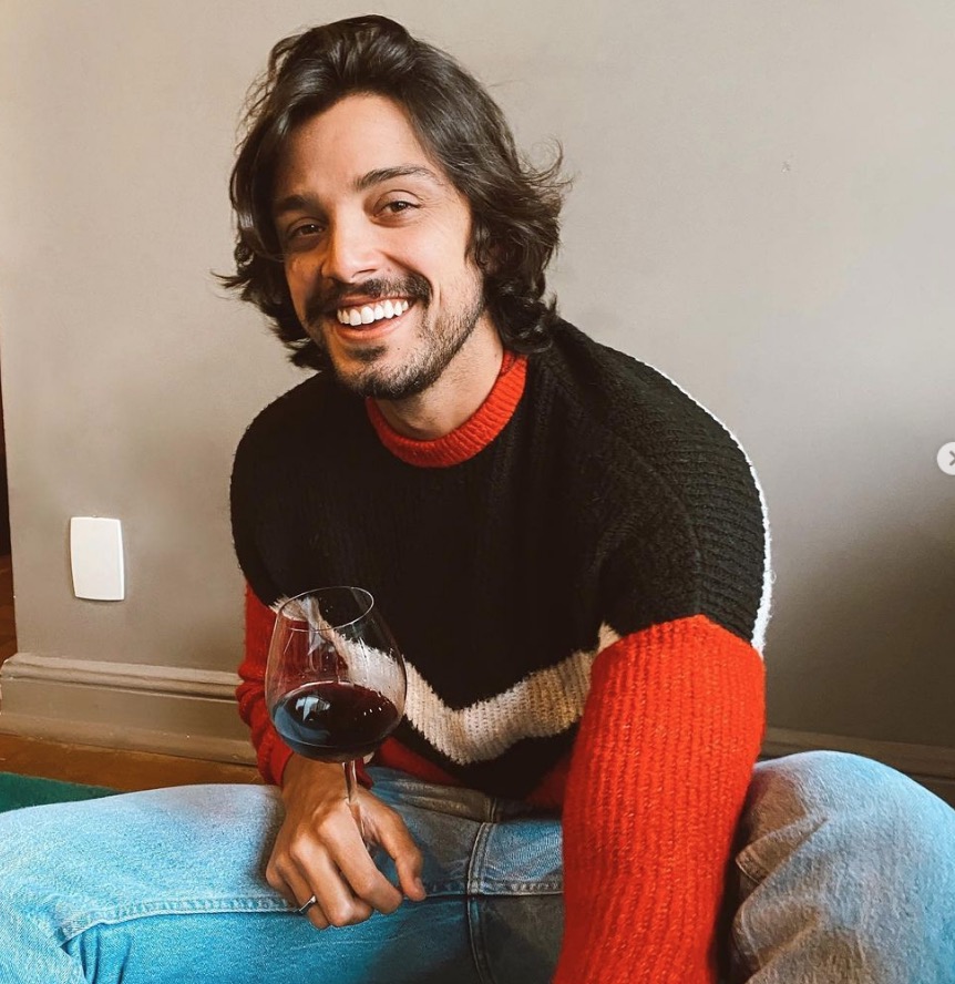 Rodrigo Simas deixa Globo após 10 anos