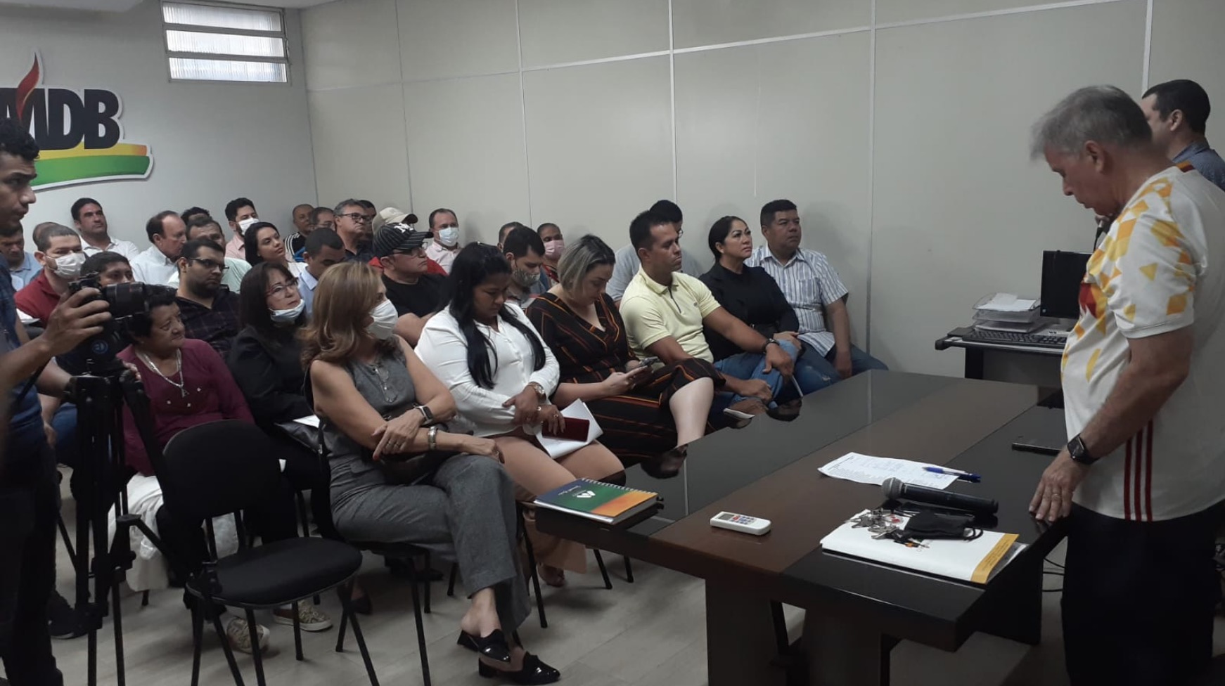 Pré-candidatos a deputados estaduais e federais do MDB se reúnem em Manaus