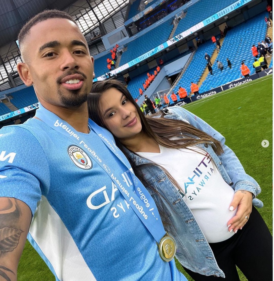 Nasce primeira filha de Gabriel Jesus e Raiane Lima