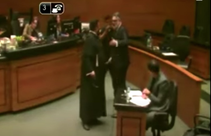 Advogados brigam durante interrogatório de perito do caso Henry Borel; vídeo