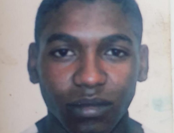 Mãe procura filho que saiu de casa há 19 dias e não retornou em Manaus