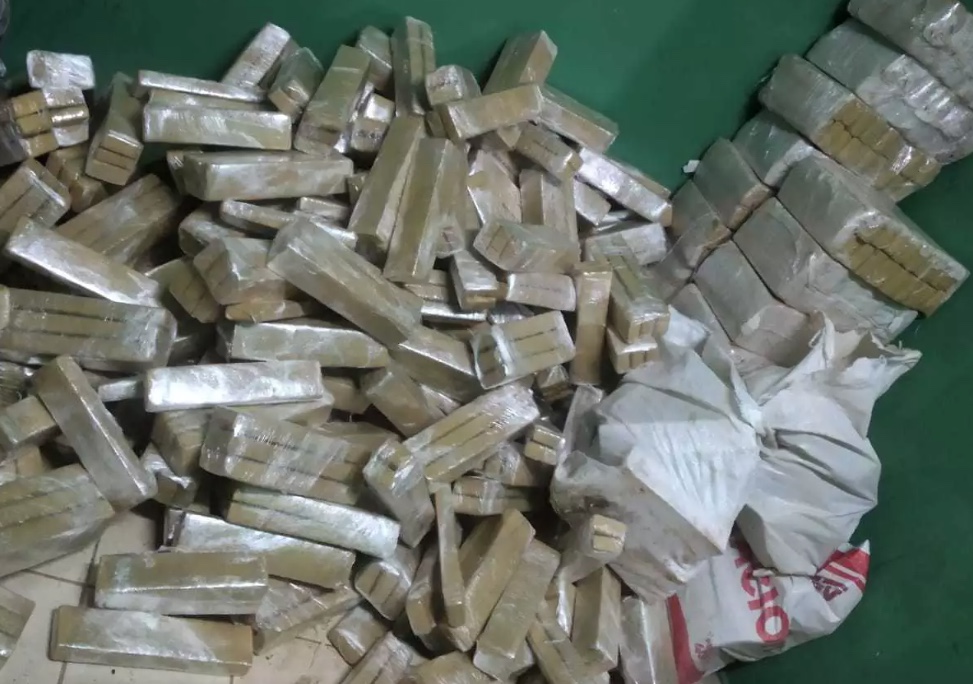 Armazenamento de drogas justifica busca pessoal, firma TJAM