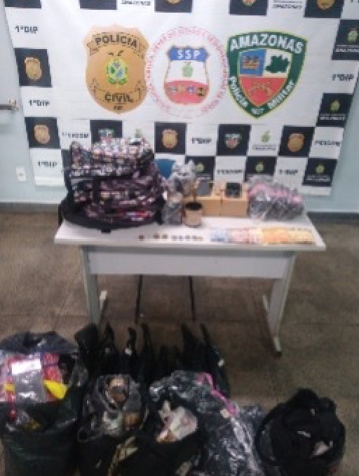 Casal é preso após fazer ‘a limpa’ em residência em Manaus 