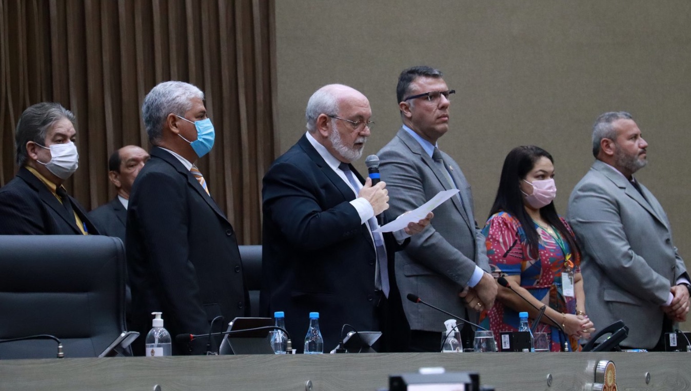 Aprovado PL que garante perdão de dívidas de empreendedores em Manaus