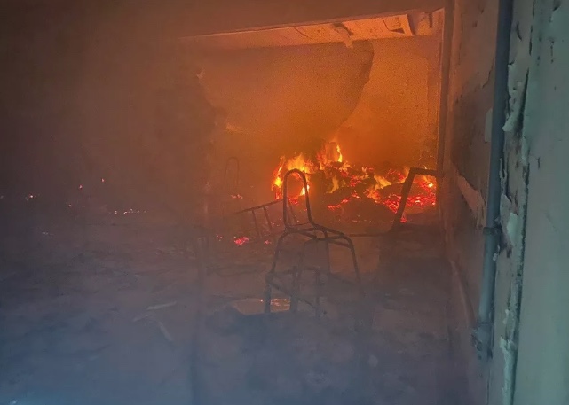 Alunos usam droga, levam bronca e resolvem atear fogo em escola