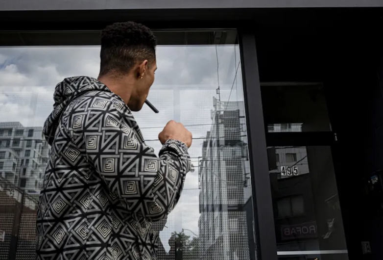 Principal marca de cigarro eletrônico nos EUA é banida do país