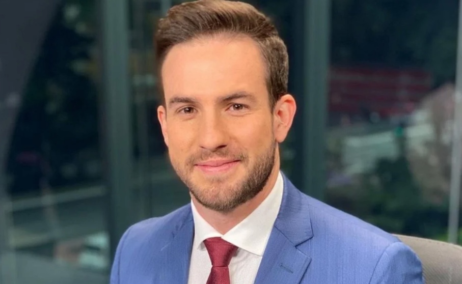 Ao vivo, apresentador solta palavrão sem querer na CNN: 'Gás de c*zinho'