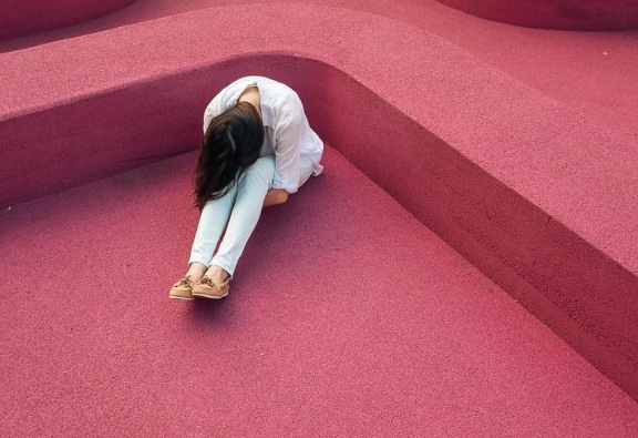 Vitimização diuturna, imposta a uma sociedade apavorada