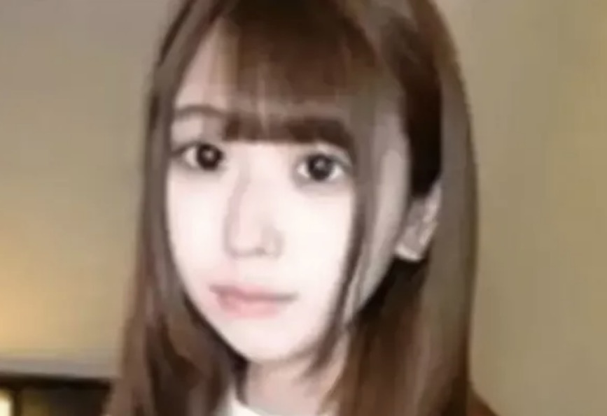 Nua, estrela pornô é encontrada morta amarrada em árvore