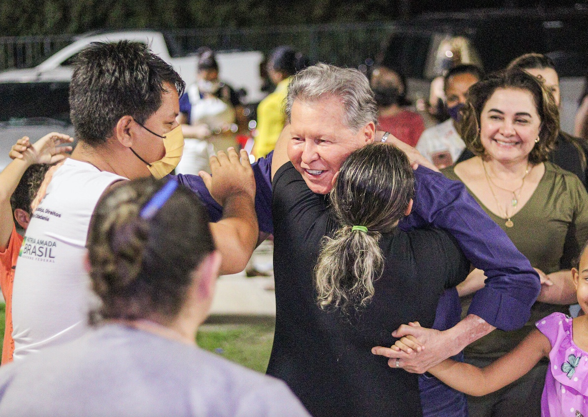 Arthur Virgílio relembra política pioneira de habitação em Manaus
