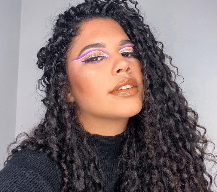 Influencer de 21 anos morre em acidente 