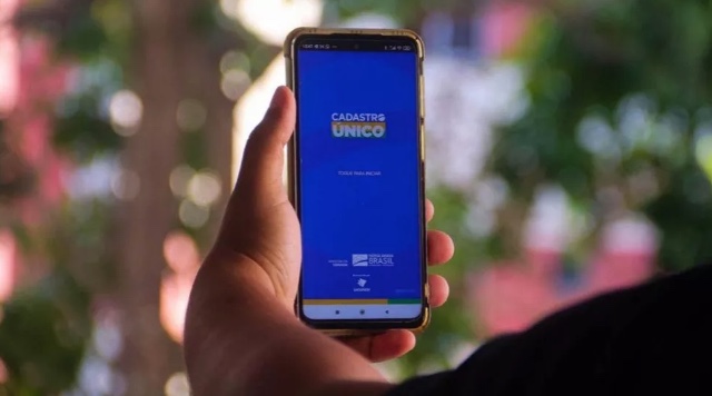 Famílias podem ser excluídas do CadÚnico em 2023 se não atualizarem dados